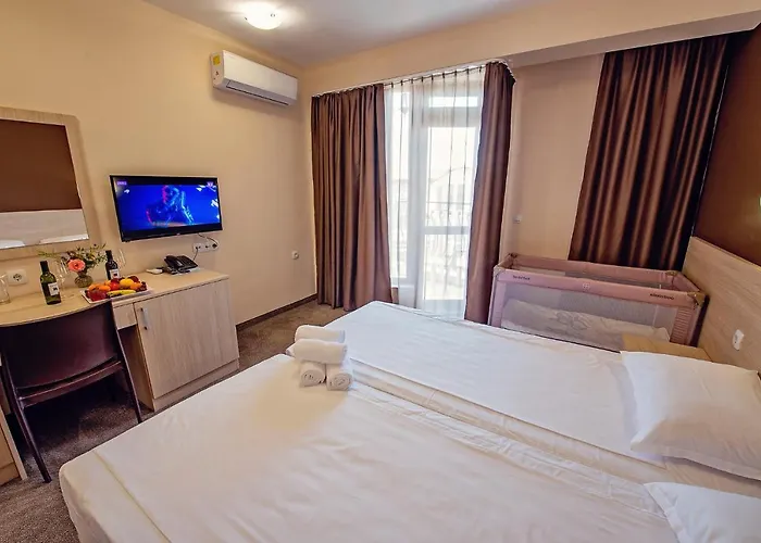 Santa Maria Hotel 2*