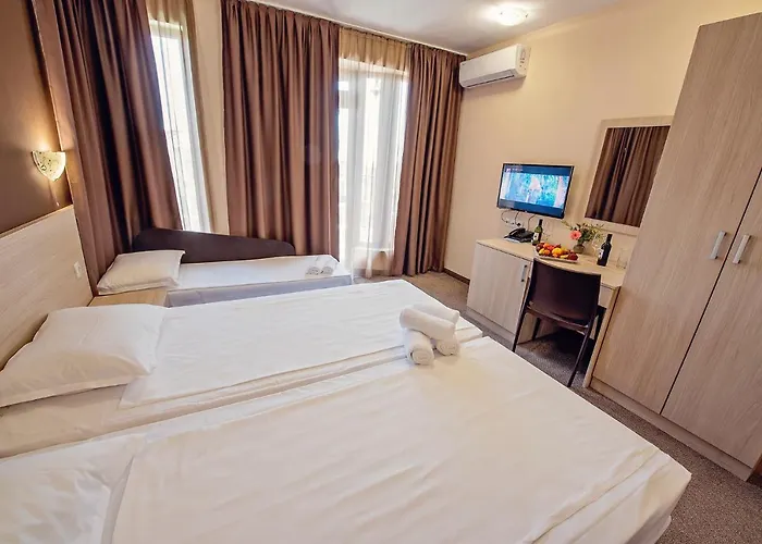 Santa Maria Hotel 2*